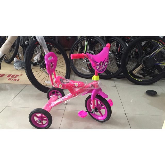 Sepeda roda tiga exotic pink buat anak