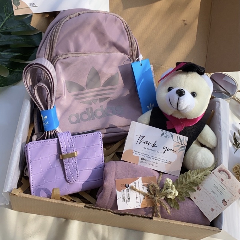 

10.10 Sale| Hampers Gift Adidas Mini Backpack | Kado Ulang tahun / wedding / anniversary / graduation