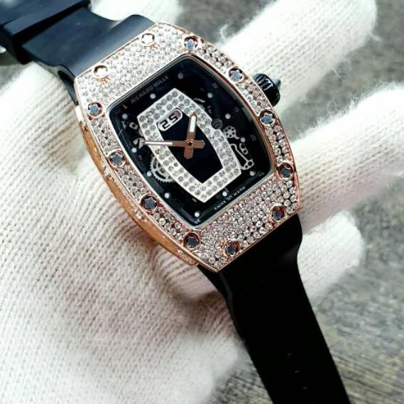 Harga Spesial.. Jam tangan wanita rubber syahrini diamond