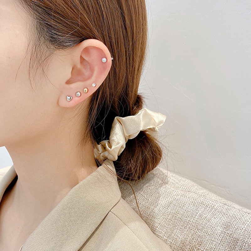 8pcs / Set Anting Stud Kombinasi Bahan S925 Silver Needle Gaya Simple Untuk Wanita