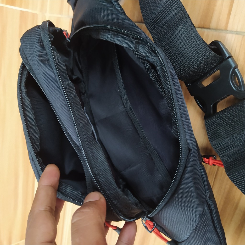 Tas Selempang Waistbag Pria Masberto