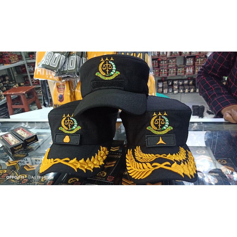 Topi Kejaksaan Plus Tempelan pangkat