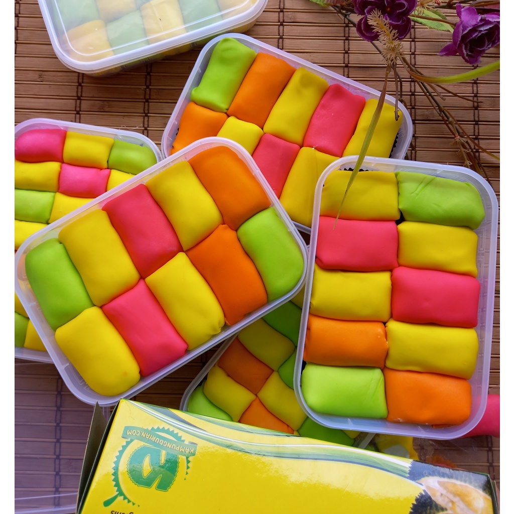 

Pancake Durian box 900ml kemasan isi 15 / isi 10