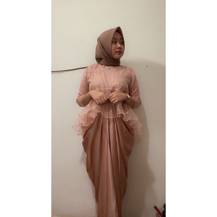 Preloved Gaun Wanita