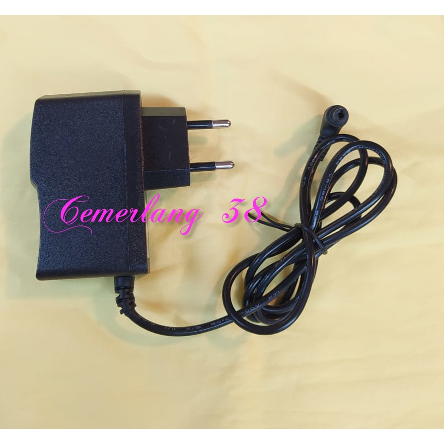 Switching adaptor 3V 1A Body Kecil