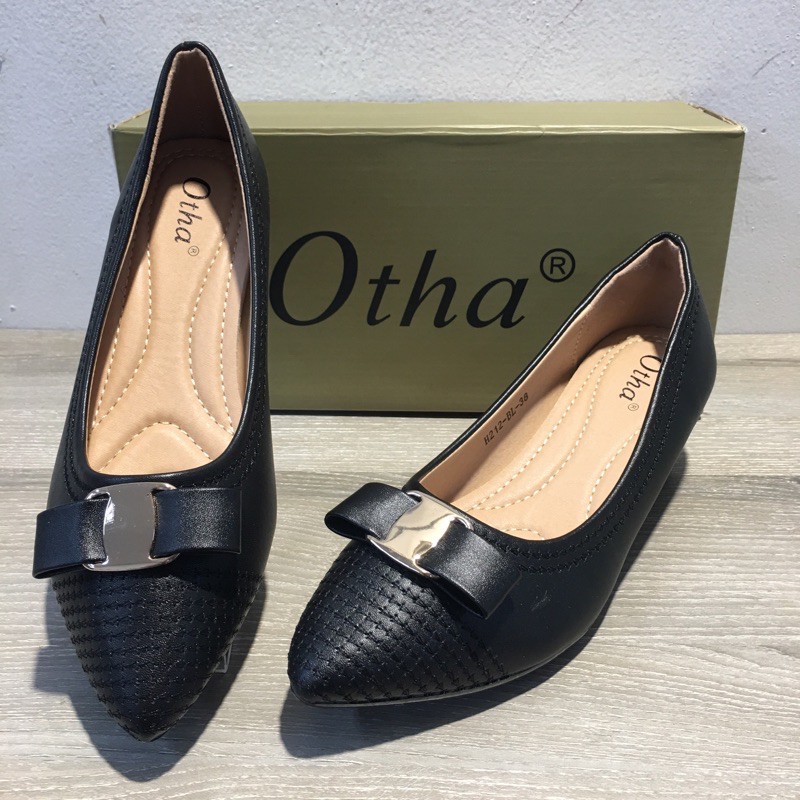 Otha Sepatu Wanita