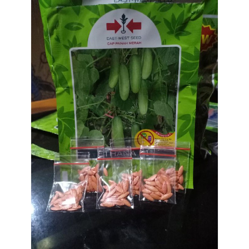 Benih Ketimun Ethana F1 Cap Panah Merah, 25 Butir (Repack)