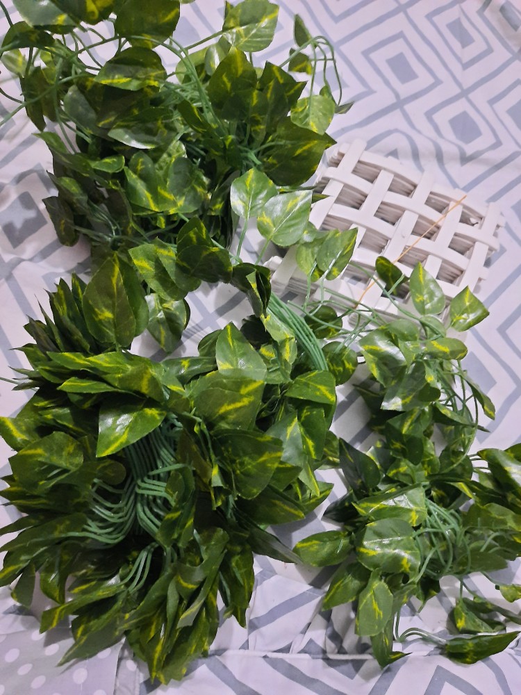 Daun Rambat Kecil/daun Rambat Plastik/ Bunga Plastik/ Mrumput Plastik/busa Bunga/bunga Artificial