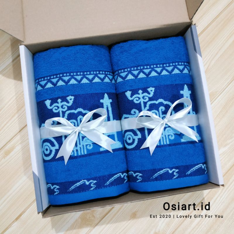 Hampers Hadiah Kado Pernikahan / Nikahan / Wedding Handuk Motif Jumbo Couple 70x135 Cm / Anniversary / Natal / Birthday / Hari Raya Lebaran / Ulang Tahun / Hari Guru / Ibu