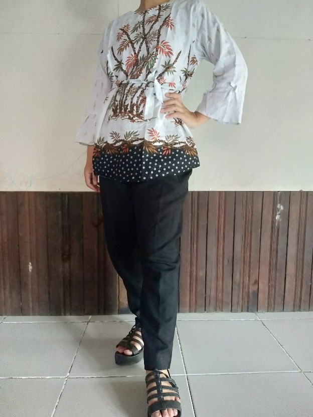 Batik Dolby Dolbi Dobby Doby Tenun Sutra Tulis Katun Atbm Baron Atasan Batik Wanita Sogan Srg308