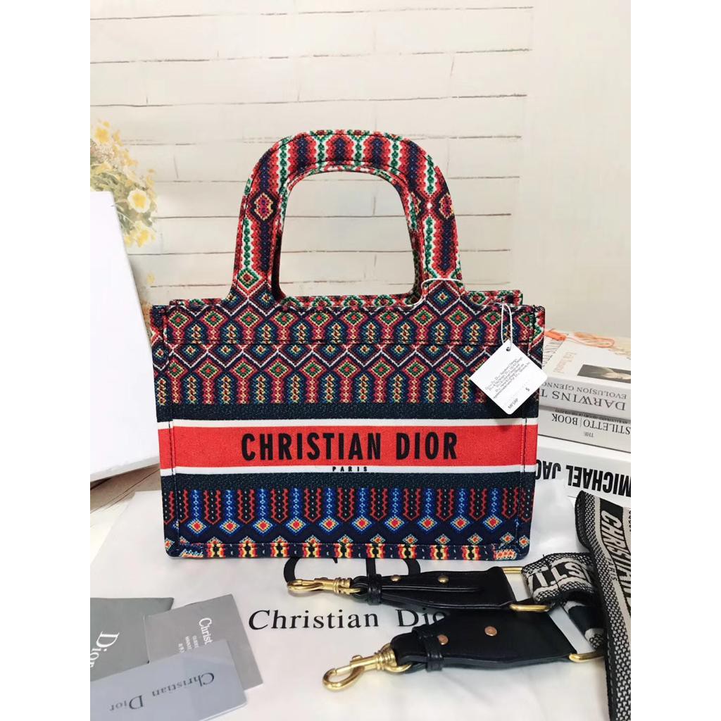 TAS CHRISTIAN DIOR WANITA V02