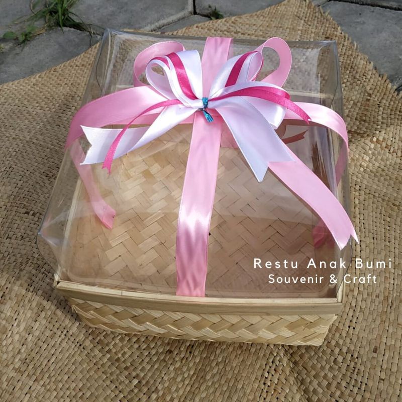 (BMT) wadah parcel wadah hampers kotak seserahan Besek Mika Tinggi Pita UK 22cm, Wadah Hantaran, Tem