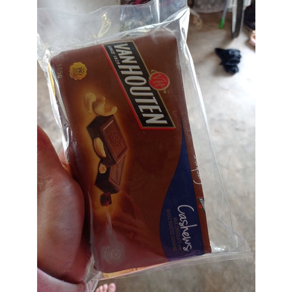 

Coklat Vanhouten