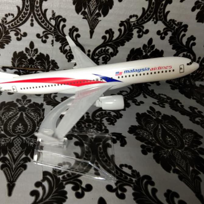 Miniatur Diecast Pesawat Terbang Malaysia Airlines Besi Metal - Termurah 
