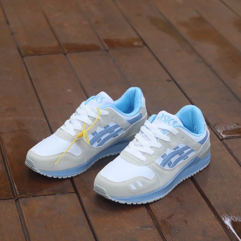 SEPATU SNEAKER CASUAL DAN OLAHRAGA KUALITAS PREMIUM IMPORT-Putih biru