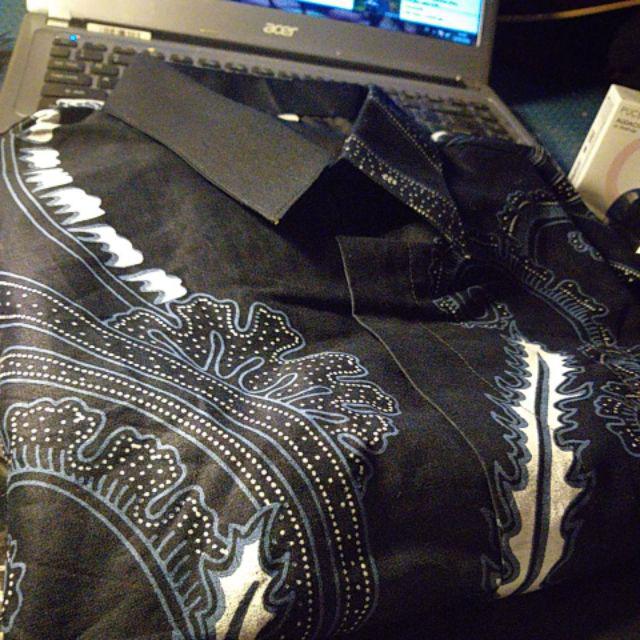 Dafinah Kemeja Batik Pria Solo Lapis Furing Lengan Panjang Atasan Premium Modern Adiyasta Rajasakti