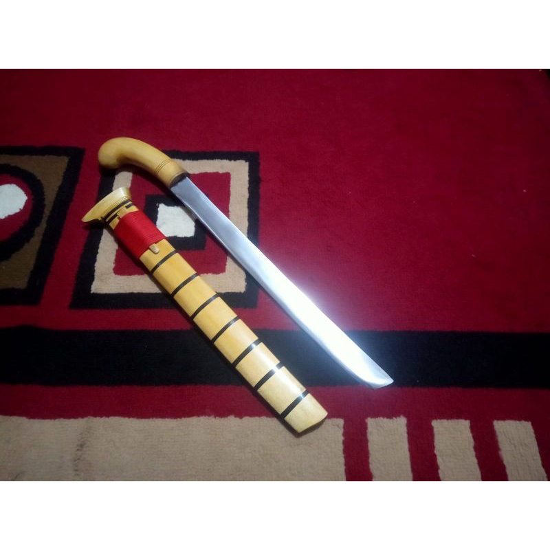 PAMOROAN DAN BERKEBUN