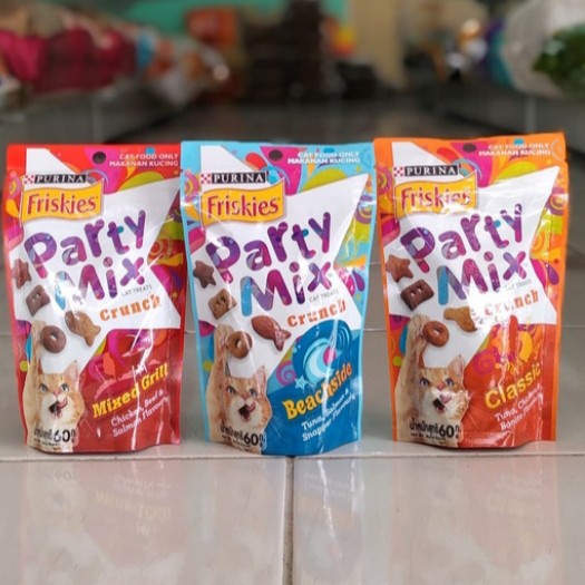 paket (12 pcs) Snack Kucing Party Mix 60 gr-Snack Kucing