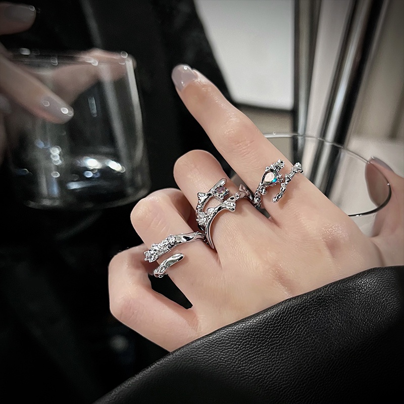 YEEZII 3pcs / Set Cincin Model Terbuka Bahan Silver Desain Geometri Hias Zircon Gaya Retro Kreatif Adjustable Untuk Wanita