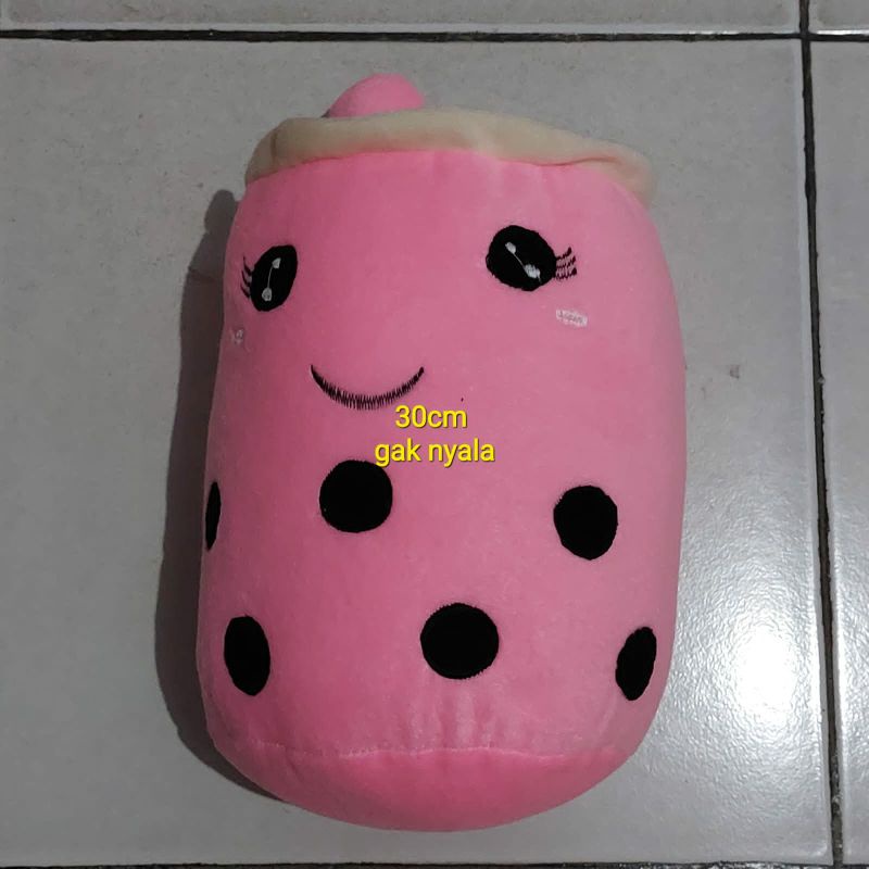 Boneka boba ukuran sedang