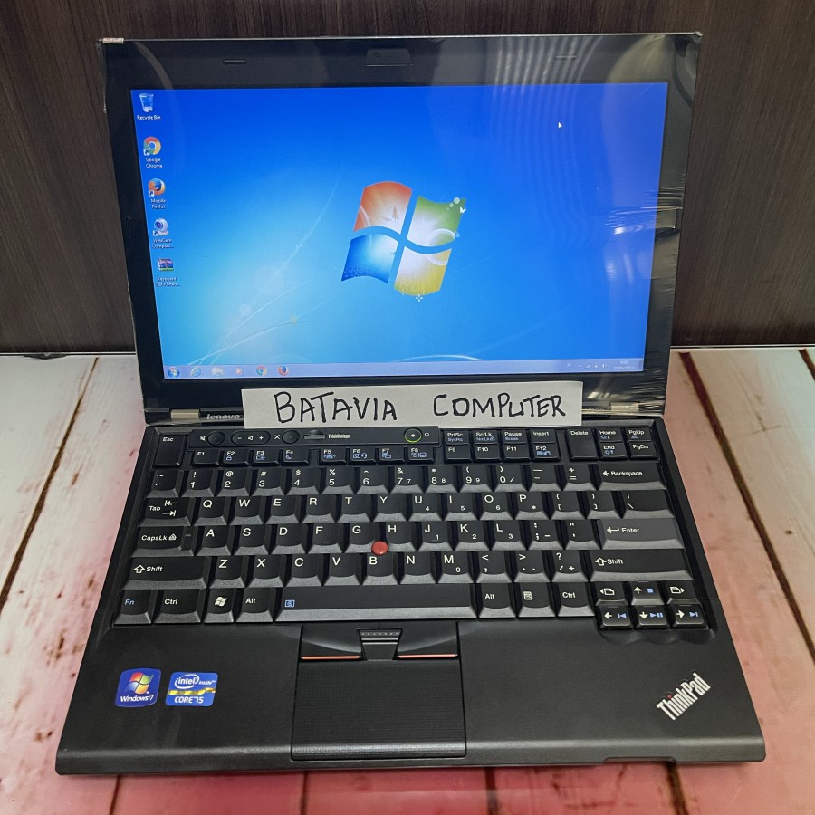 Laptop Lenovo X220i Core i5 - Super murah - Bergaransi