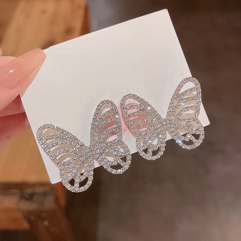 Anting Stud Panjang Desain Kupu-Kupu Aksen Berlian Bahan 925 silver