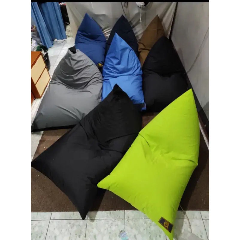 Bean bag sofa triangle + ISI Busa size M (Anak) by Elegance