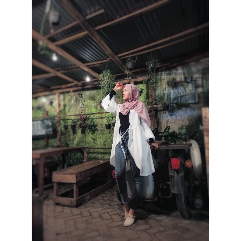 outer ceruty layer putih