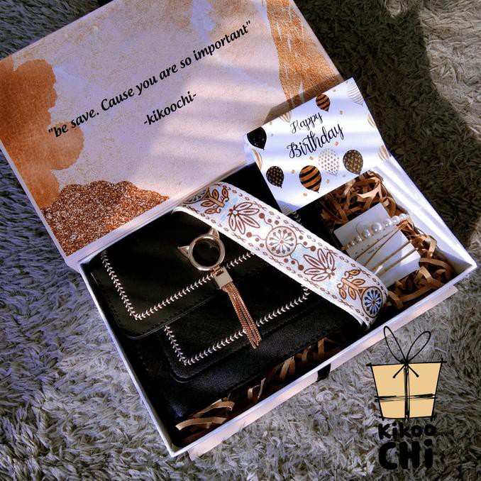

Exclusive Gift Box Hadiah Kado Ulang Tahun Wanita Pacar Istri Cewek - Hitam