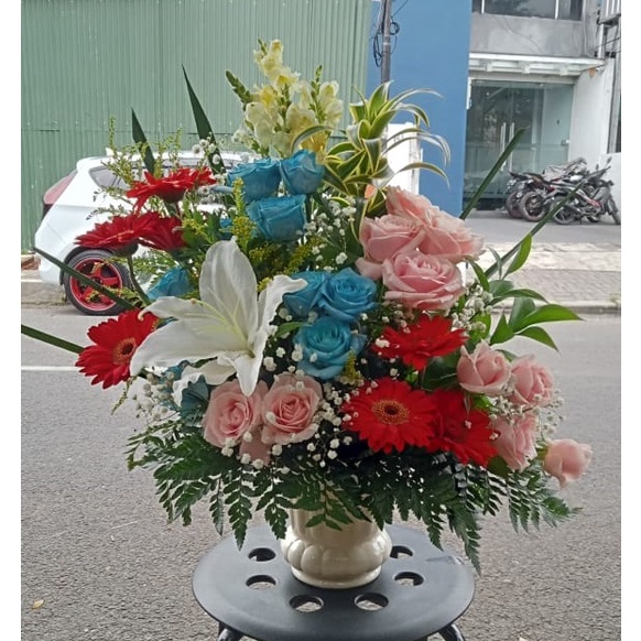 RANGKAIAN BUNGA LILY | BUNGA SEGAR | BUNGA MEJA SEGAR ANNIVERSARY