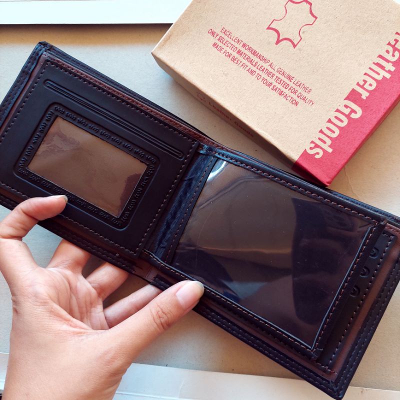 Dompet Pria Kulit Sintetis Branded Fashion Lvs Hitam Lipat