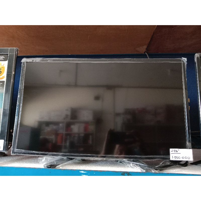 TV Sharp AQUOS LED LC-24LE170iCompare24" (60 cm)