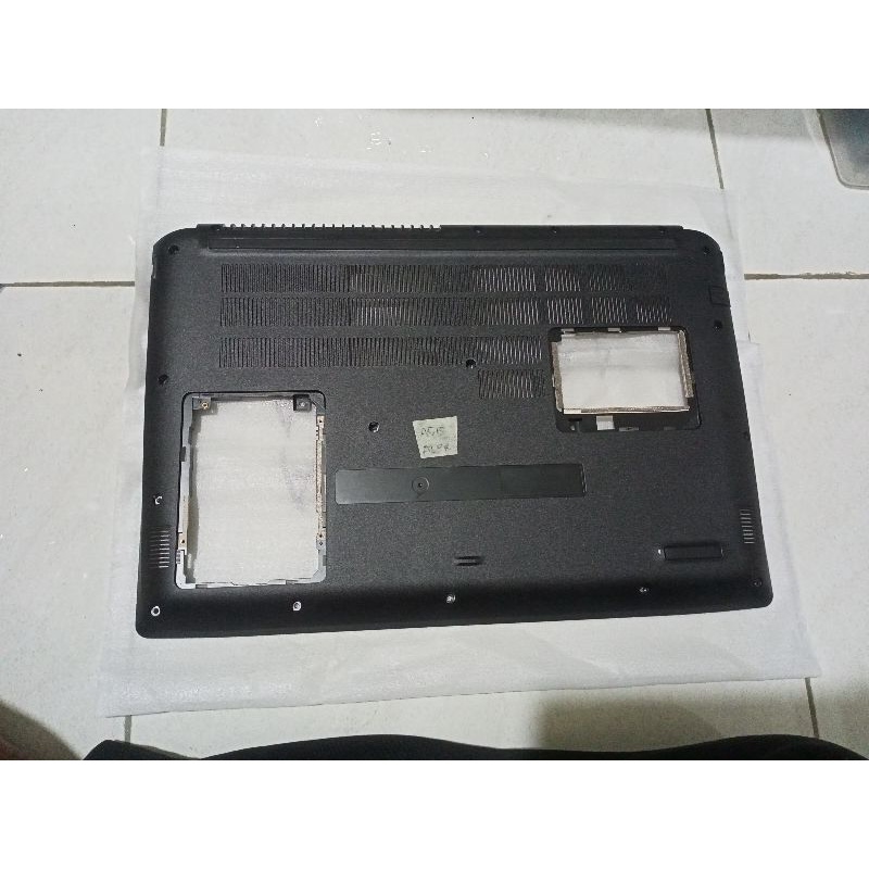 casing cover bawah bottom case casing D laptop Acer aspire 5 A515