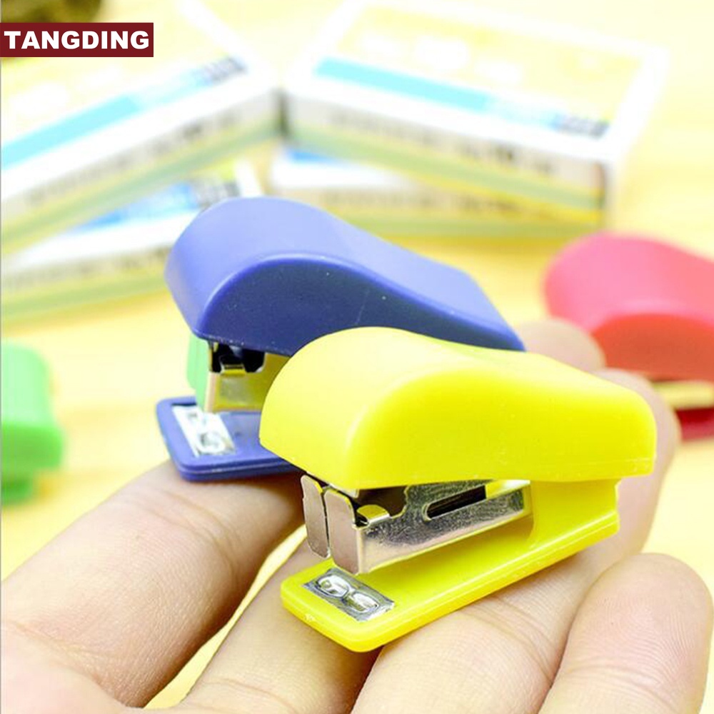 【COD Tangding】Creative Stationery Stapler Mini Uses Size 10 Small Stapler Without Staples