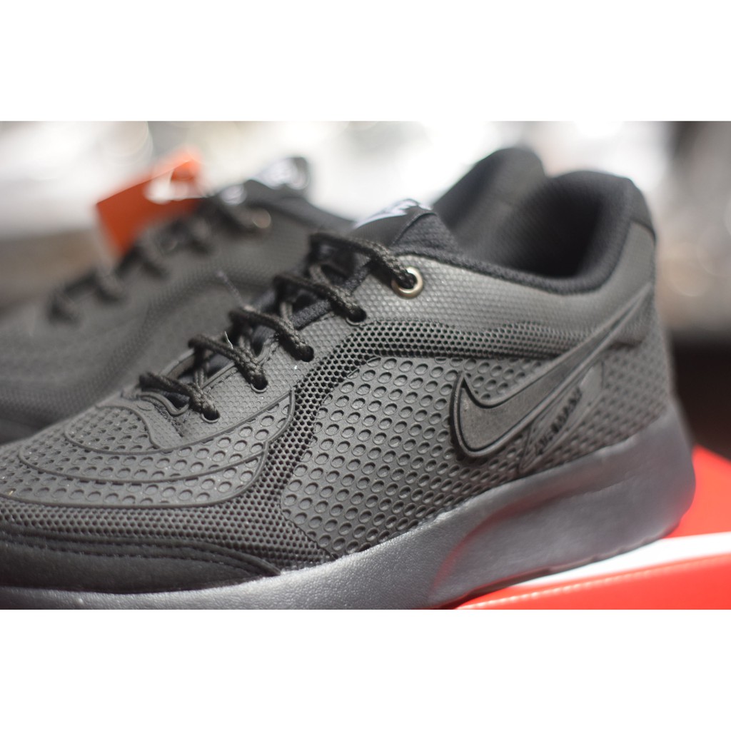 SEPATU SEKOLAH NIKE HITAM POLOS KARET