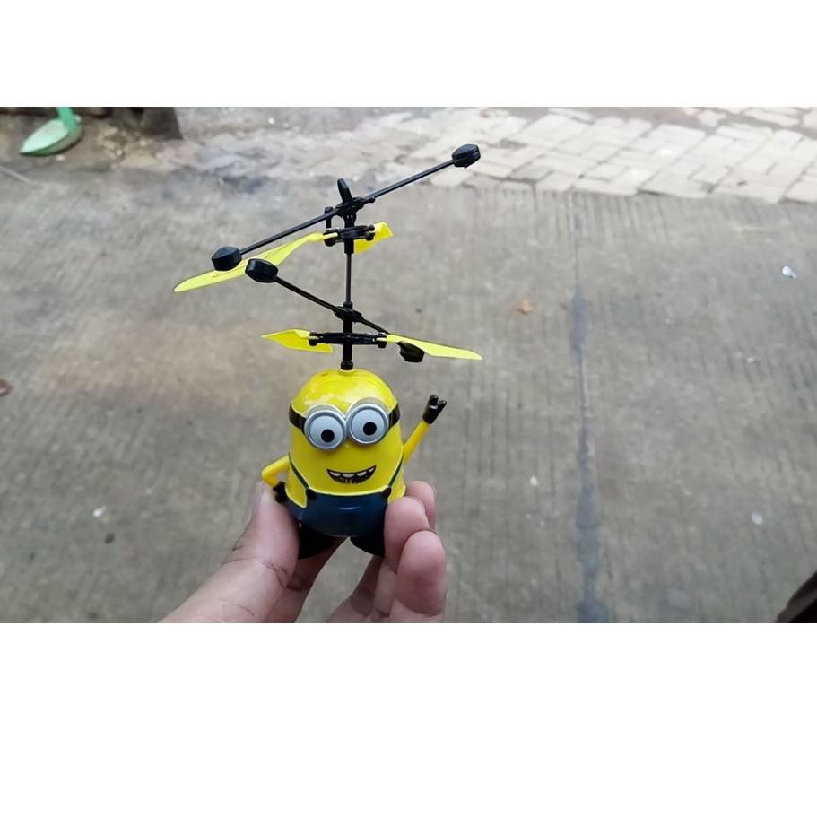 Serbu MINIONS MAINAN BISA TERBANG ,..,..,