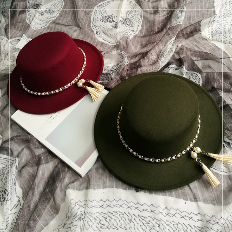 &quot;Daniella&quot;  Oversized Hat, Topi Cantik dengan Hiasan Mutiara dan Tassel yang Keren