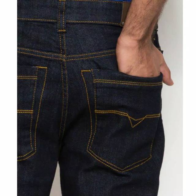 Celana Pendek Pria Jeans Hitam Garment Size 33-38