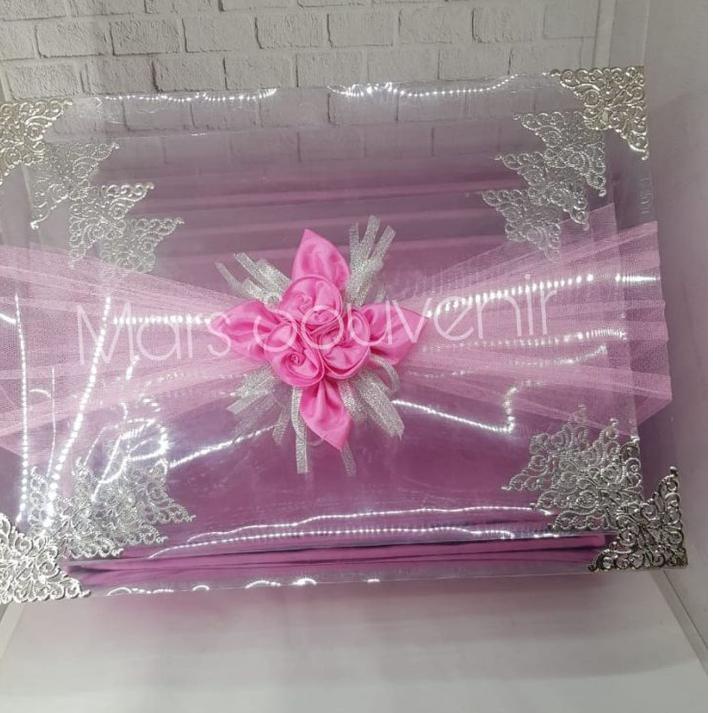 

Update! Box/kotak hantaran seserahan Tile Pink 1set isi 4