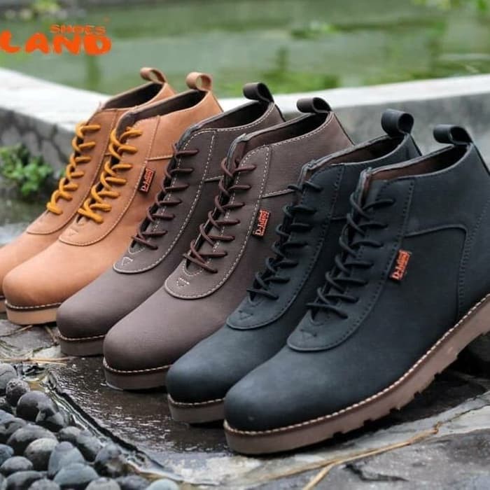 Order Langsung Sepatu Pria D ISLAND Brodo Original Ftwr - Hitam, 39 Berkualitas