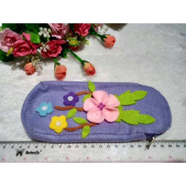 

Tempat pensil karakter (1pcs)