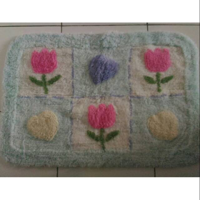 Preloved karpet shabby