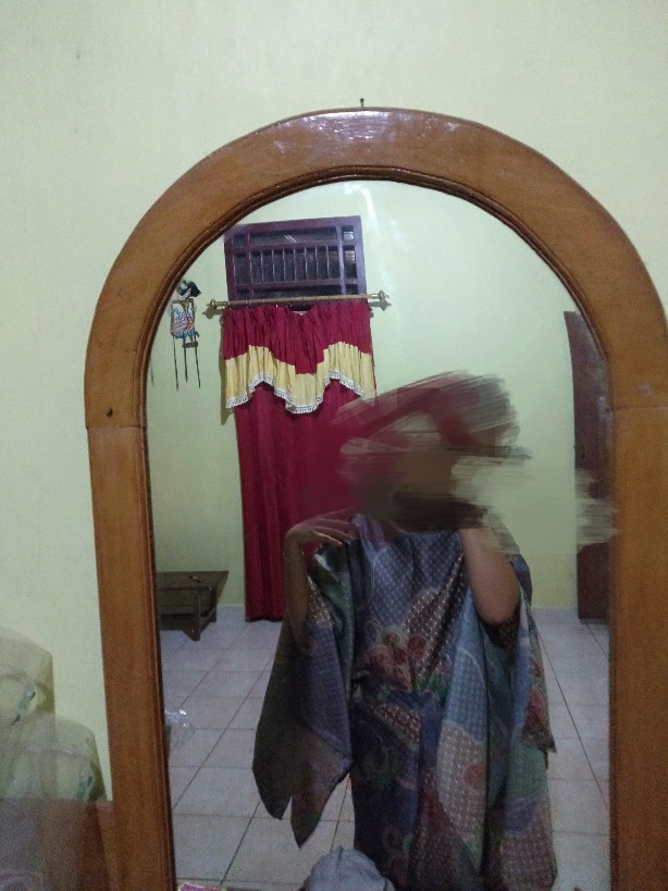 Three In One & Plaid Skirt ( 1 Set Batik Satin Atasan Dan Rok ) Sale // Clothtowear