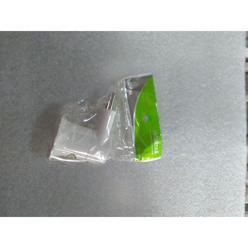 Colokan +fittingan matsui/lampu tidur