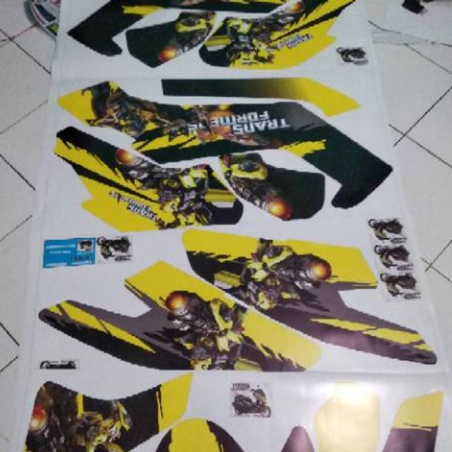 

Sticker motif nakal ukuran lihat deskripsi