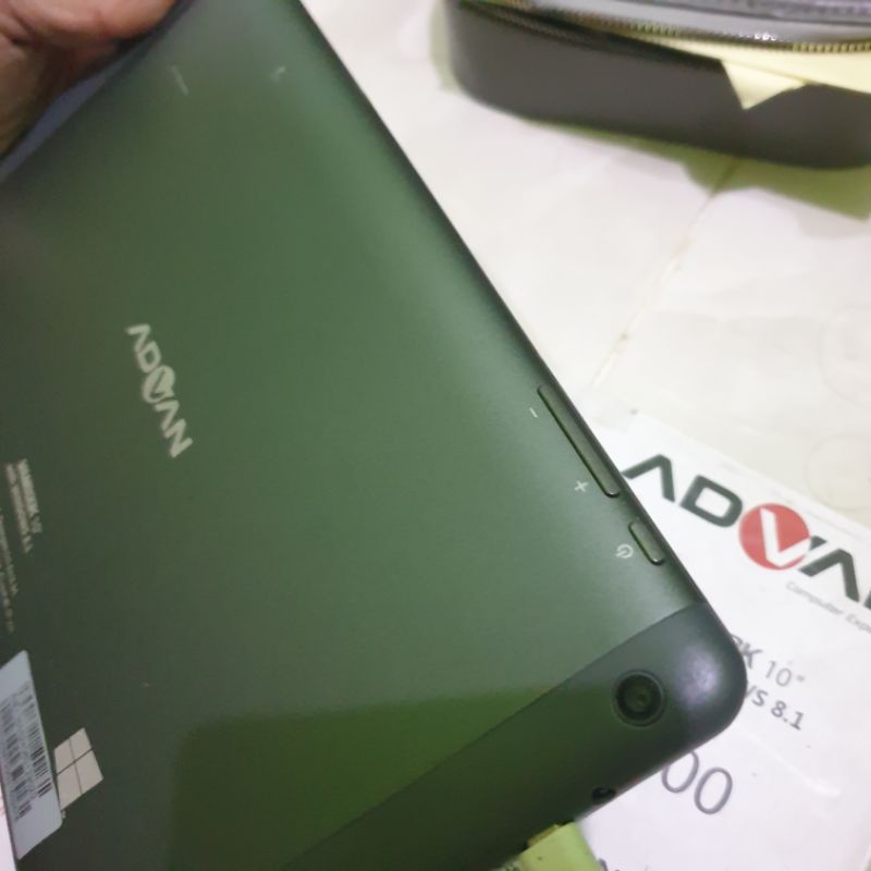 Advan Vanbook W100 Komputer Tablet Advan Vandroid normal siap pakai