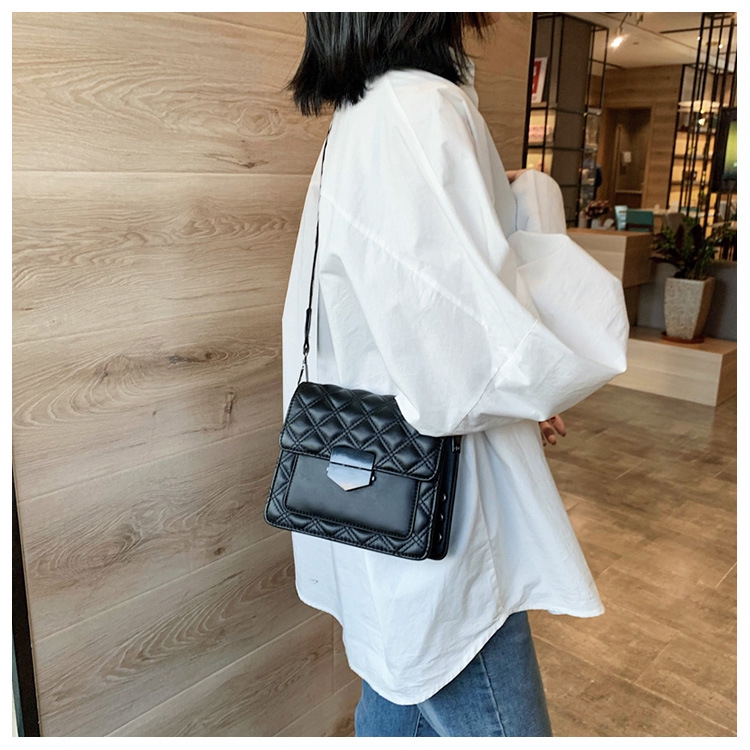 LX805026 tas Selempang wanita import  1kg bisa 2 tas EL 5026 LT1838