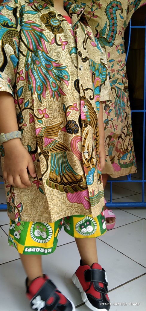 Batik Couple Keluarga Kondangan/motif Merak Bestseller/seragam Nikahan