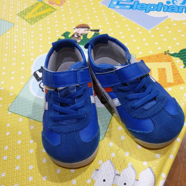 Sepatu onitsuka anak original