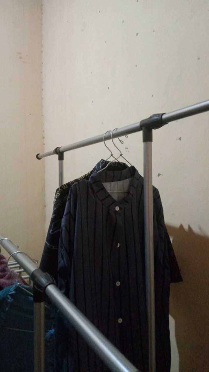 Gantungan Baju Hanger Besi Tahan Dan Kuat